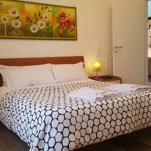 https://casa-relax-fam-damata.it-romehotels.com