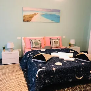 https://casa-lorenzo.hotelslidodijesolo.com